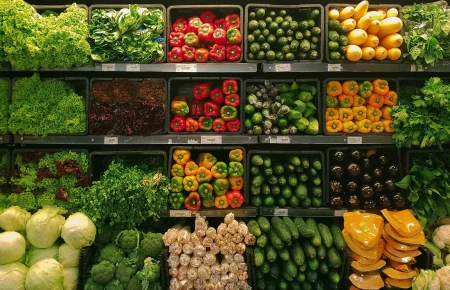 az ágazatot alakító munkaerő-piaci kihívásokról, és megtudhatja, hogy az intelligens stratégiák miként hozhatnak változást.